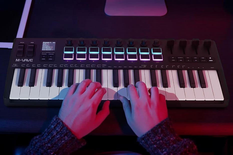 M-VAVE SMK-37 Pro Review — Compact MIDI Controller with Built-in FM Synth Engine